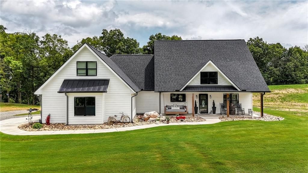 385 Owens Gin Road NE, Calhoun, GA 30701