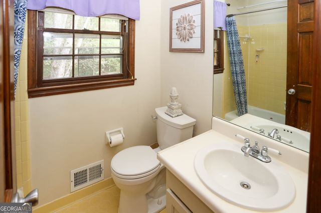 5315 Pounds Drive S, Stone Mountain, GA 30087