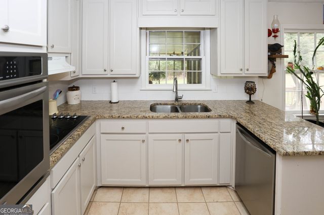 5315 Pounds Drive S, Stone Mountain, GA 30087