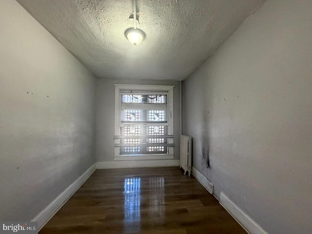 2425 MCCULLOH ST, Baltimore, MD 21217