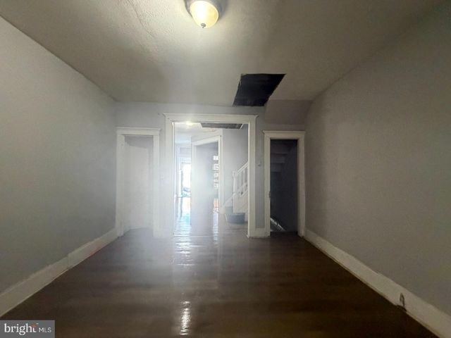 2425 MCCULLOH ST, Baltimore, MD 21217