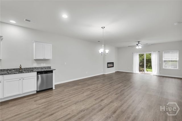 697 Waybridge, Richmond Hill, GA 31324