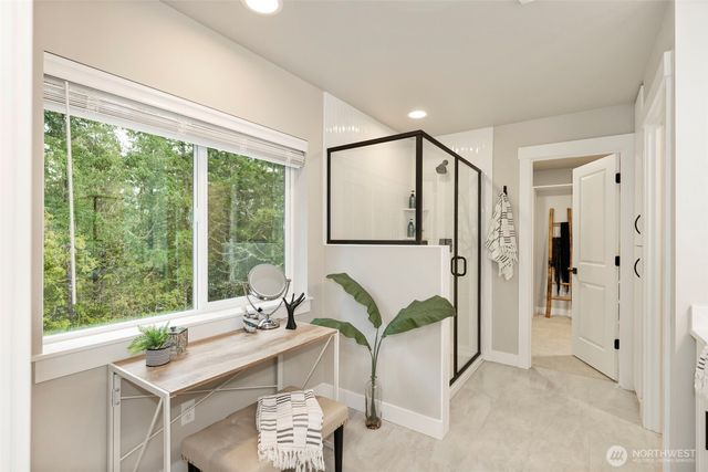 18585 Sawgrass Drive NE, Poulsbo, WA 98370