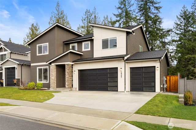 18585 Sawgrass Drive NE, Poulsbo, WA 98370