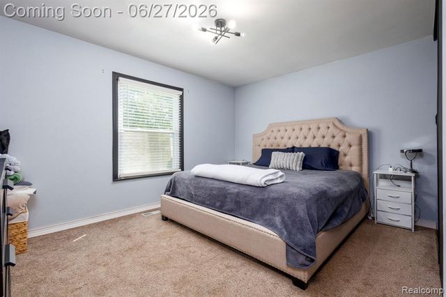 15212 Orchard Court, Romulus, MI 48174