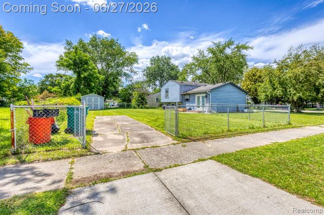 15212 Orchard Court, Romulus, MI 48174