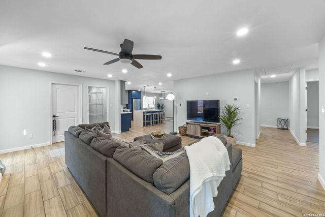 414 Devonshire, San Antonio, TX 78209