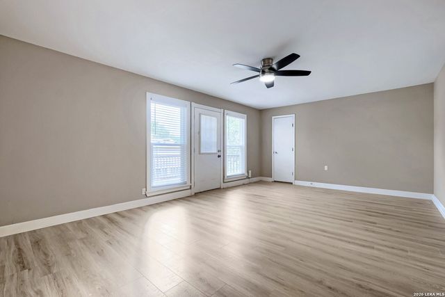 2645 PEBBLE VLY, San Antonio, TX 78232