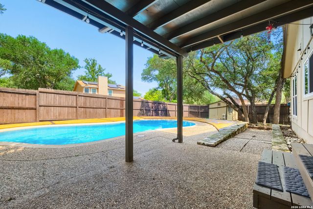 2645 PEBBLE VLY, San Antonio, TX 78232