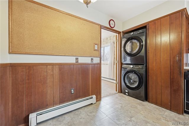 1 Hunters Lane, Amherst, NY 14221