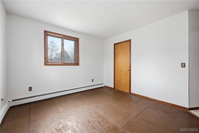 1 Hunters Lane, Amherst, NY 14221