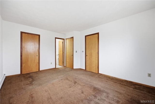 1 Hunters Lane, Amherst, NY 14221