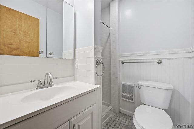 1 Hunters Lane, Amherst, NY 14221