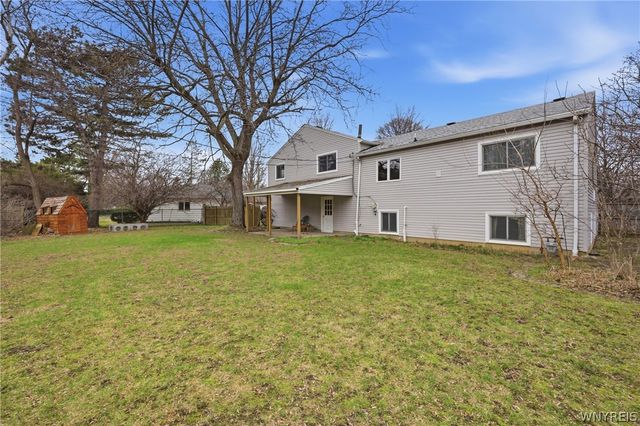 1 Hunters Lane, Amherst, NY 14221