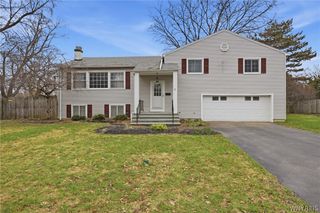 1 Hunters Lane, Amherst, NY 14221