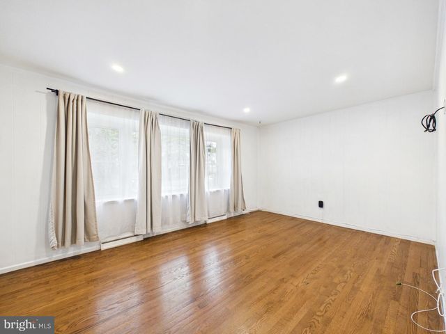 112 DELVIEW DR, Wilmington, DE 19810