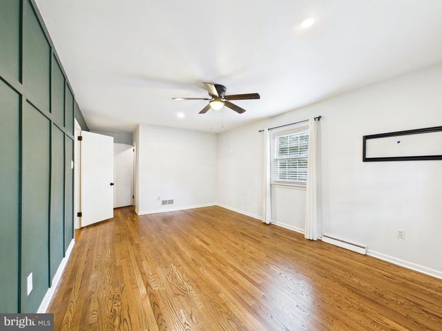 112 DELVIEW DR, Wilmington, DE 19810
