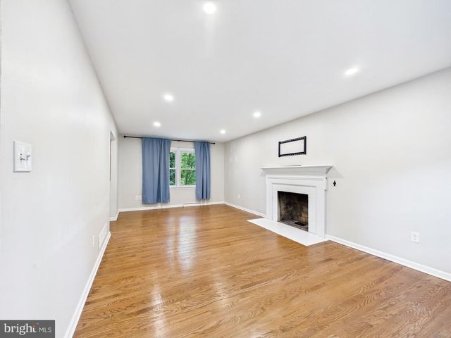 112 DELVIEW DR, Wilmington, DE 19810