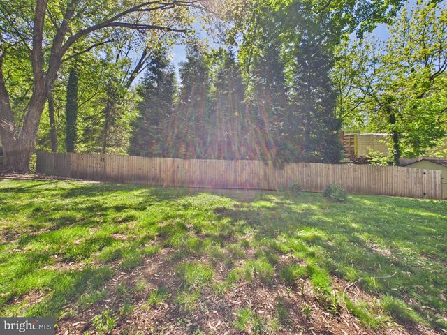 112 DELVIEW DR, Wilmington, DE 19810
