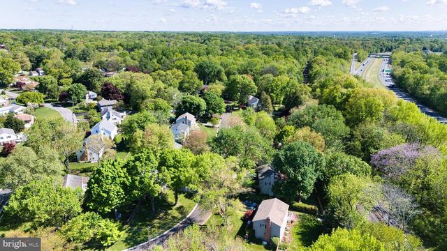 112 DELVIEW DR, Wilmington, DE 19810