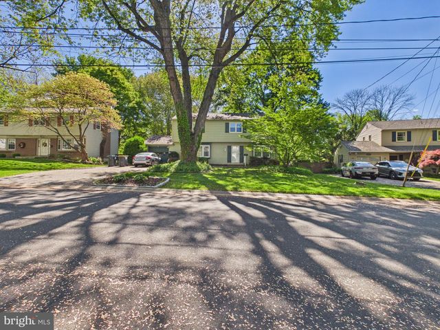 112 DELVIEW DR, Wilmington, DE 19810