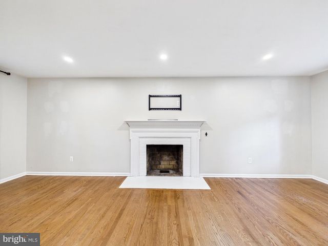112 DELVIEW DR, Wilmington, DE 19810