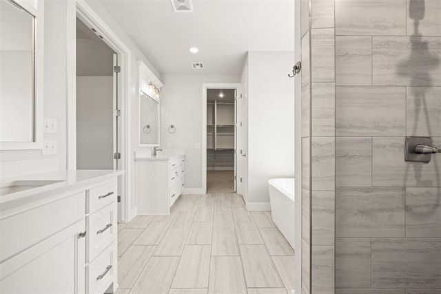 3452 Woodland Springs Drive, Norman, OK 73072