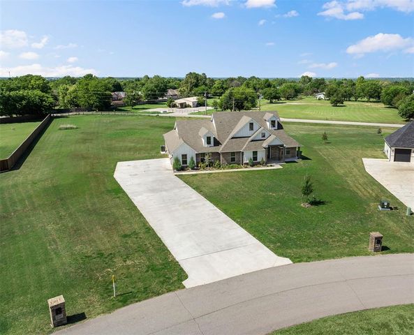 3452 Woodland Springs Drive, Norman, OK 73072