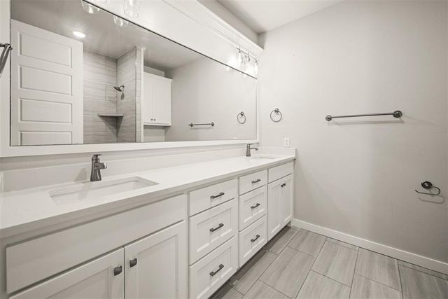 3452 Woodland Springs Drive, Norman, OK 73072