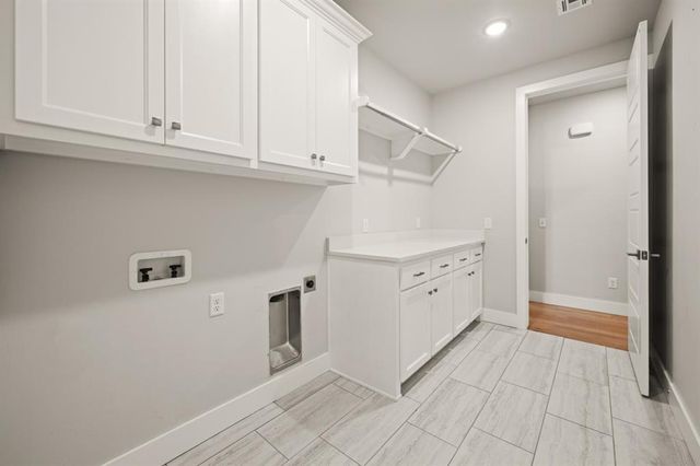 3452 Woodland Springs Drive, Norman, OK 73072