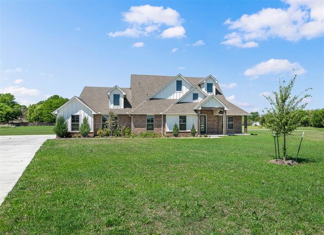 3452 Woodland Springs Drive, Norman, OK 73072