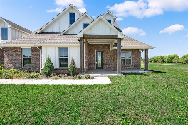 3452 Woodland Springs Drive, Norman, OK 73072