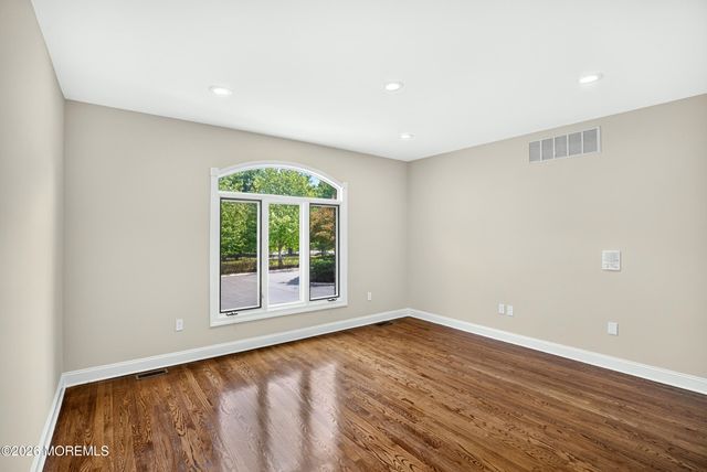1 Parkwood Lane, Colts Neck, NJ 07722