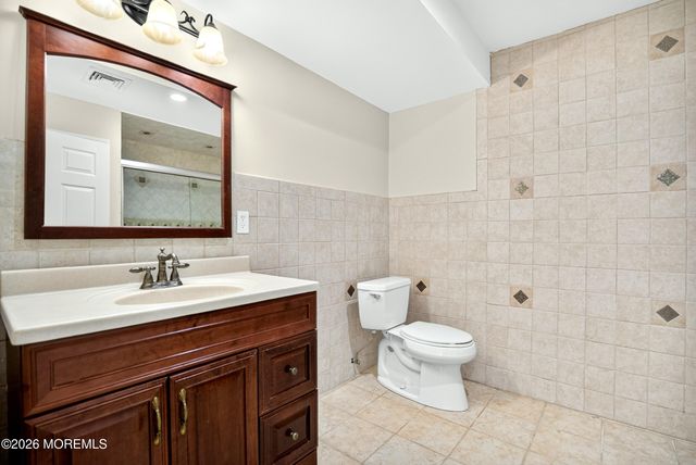 1 Parkwood Lane, Colts Neck, NJ 07722