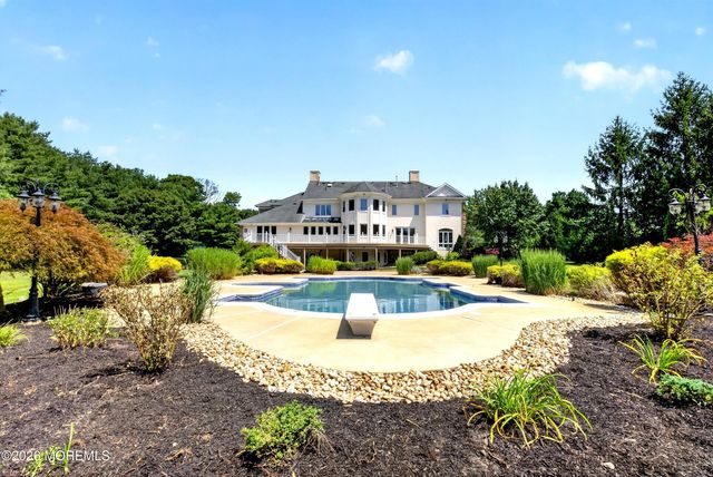 1 Parkwood Lane, Colts Neck, NJ 07722
