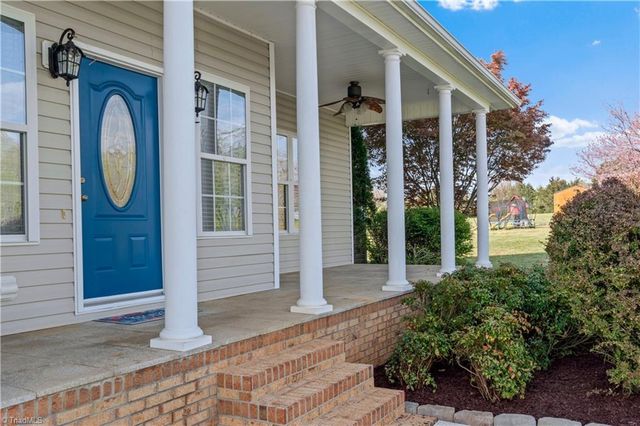 3053 Hallmark Estates Drive, Boonville, NC 27011