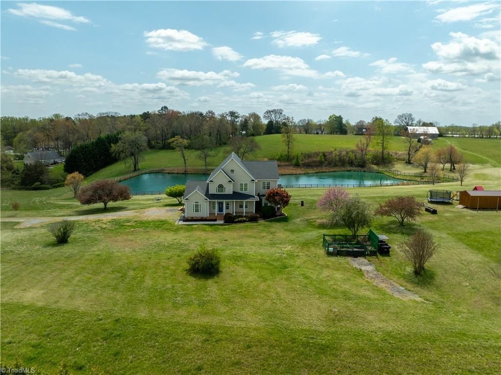3053 Hallmark Estates Drive, Boonville, NC 27011