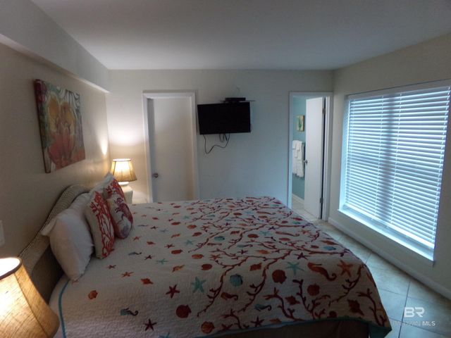421 E Beach Boulevard 550, Gulf Shores, AL 36542
