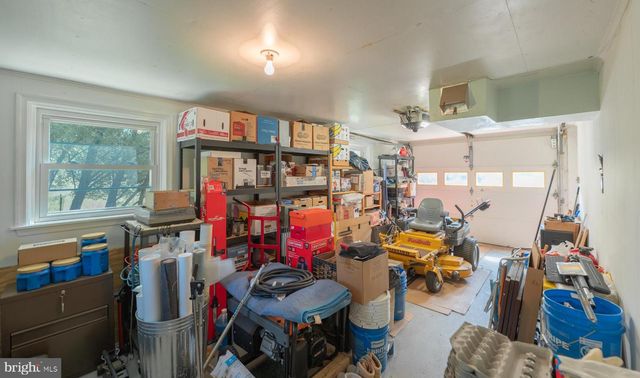 10 SUNSET LN, Phoenixville, PA 19460