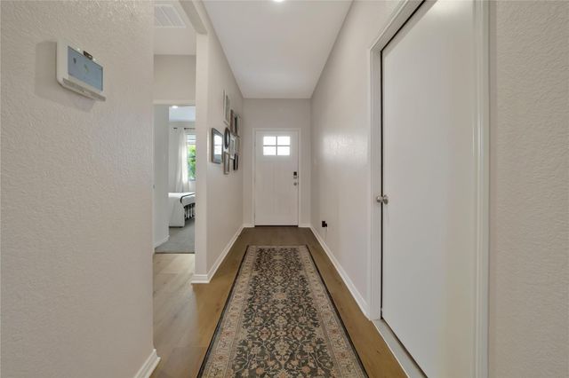 141 Medinah LN, San Marcos, TX 78666