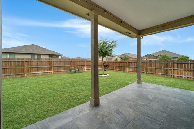 141 Medinah LN, San Marcos, TX 78666