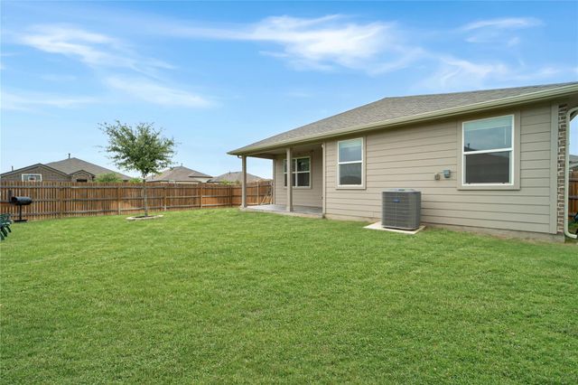 141 Medinah LN, San Marcos, TX 78666