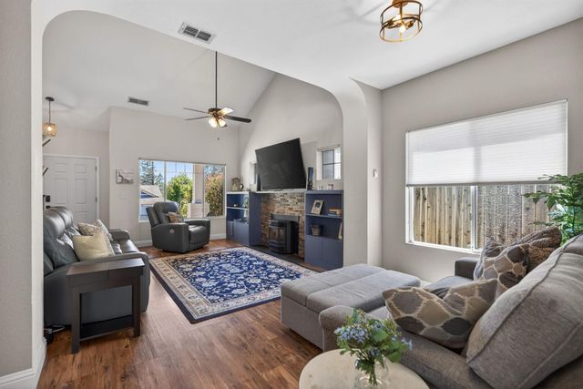 3717 Almaden Ct, El Dorado Hills, CA 95762