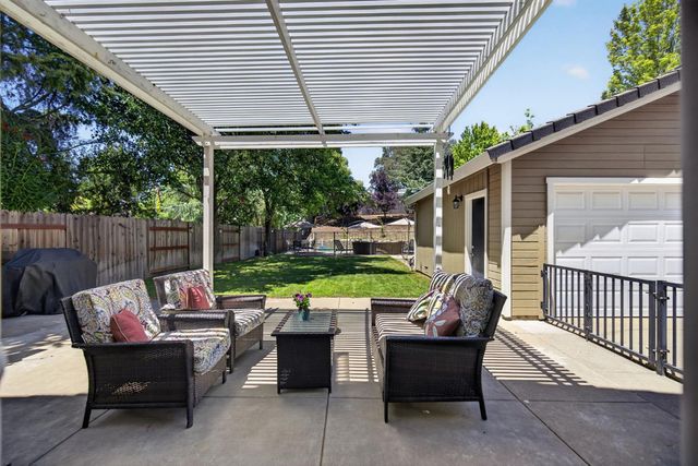3717 Almaden Ct, El Dorado Hills, CA 95762