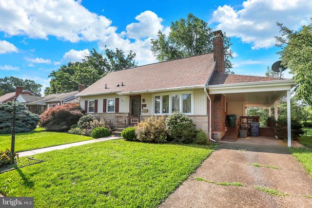 4613 SOUTH RD, Harrisburg, PA 17109