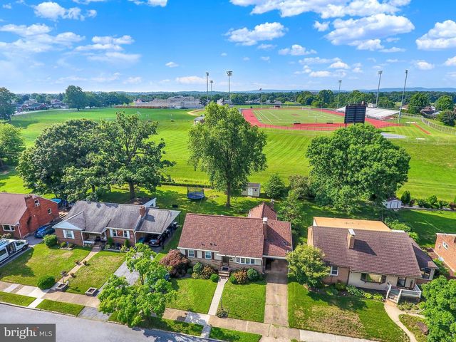 4613 SOUTH RD, Harrisburg, PA 17109