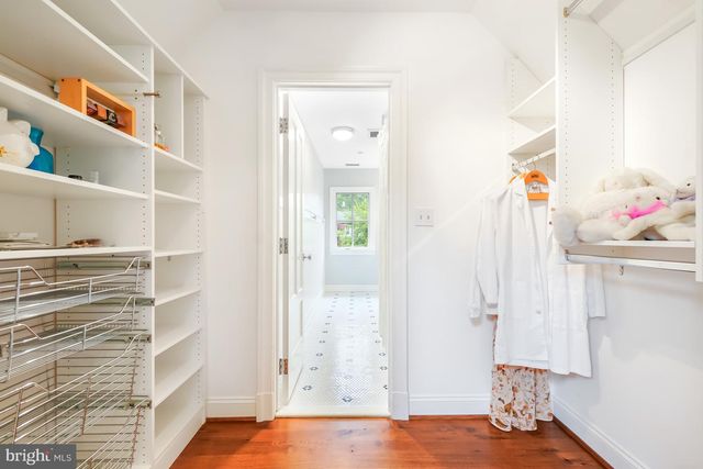 4004 UNDERWOOD ST, Chevy Chase, MD 20815
