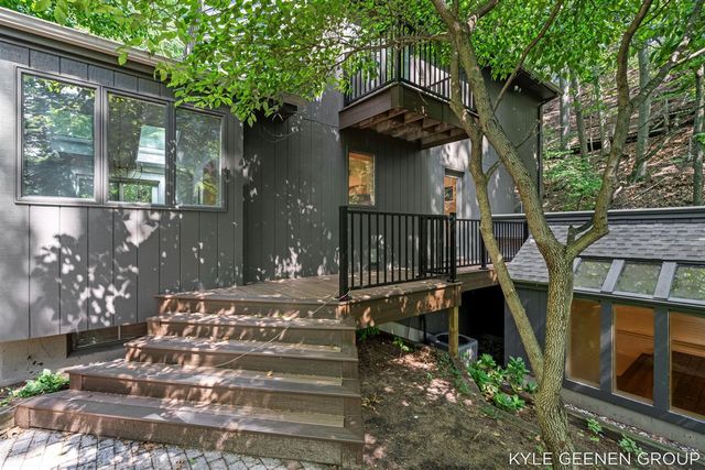 4719 Foxhill Lane, Macatawa, MI 49434