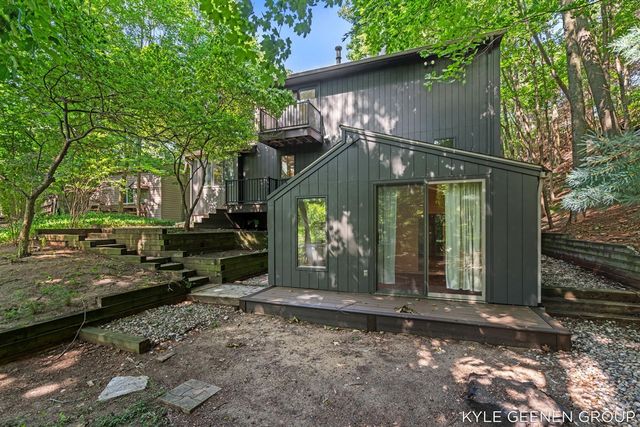 4719 Foxhill Lane, Macatawa, MI 49434