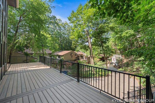 4719 Foxhill Lane, Macatawa, MI 49434